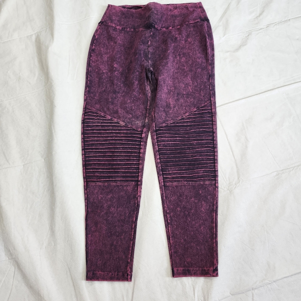Zenana Material washed wide waistband Moto Leggings - Picture 3 of 11